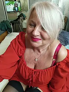 AvrilMillers webcam show