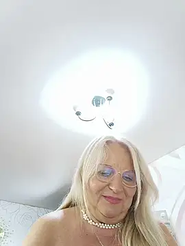 AvrilMillers Live XXX-chat