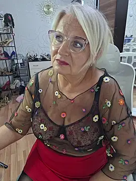 צ'אט XXX בשידור חי של AvrilMillers