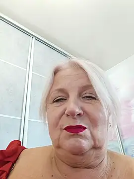 AvrilMillers Chat XXX live