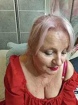 AvrilMillers Live XXX-Chat