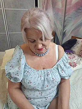 AvrilMillers Live XXX-Chat