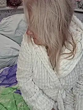 AvrilMillers Live XXX-Chat