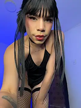 LucyGiraldo's Webcam Show