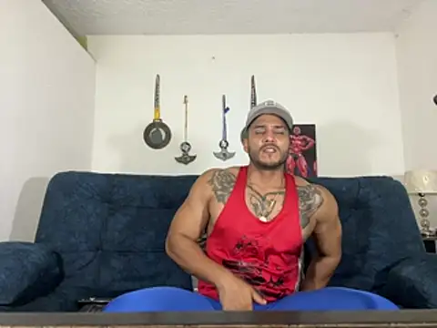 Junior_Tyson94のウェブカメラショー
