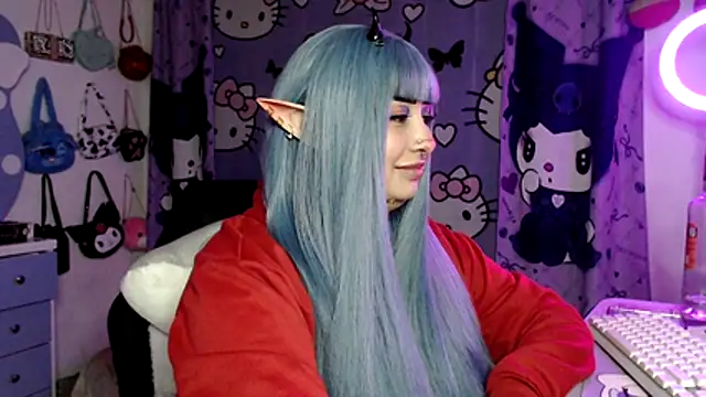 lussyevans24: διαδικτυακό σόου στην κάμερα