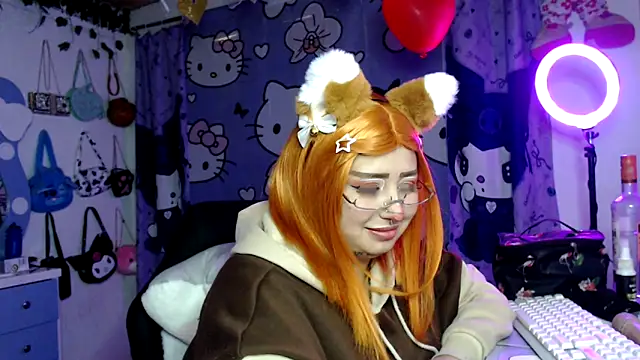 lussyevans24 Adlı Modelin Web Kamerası Şovu