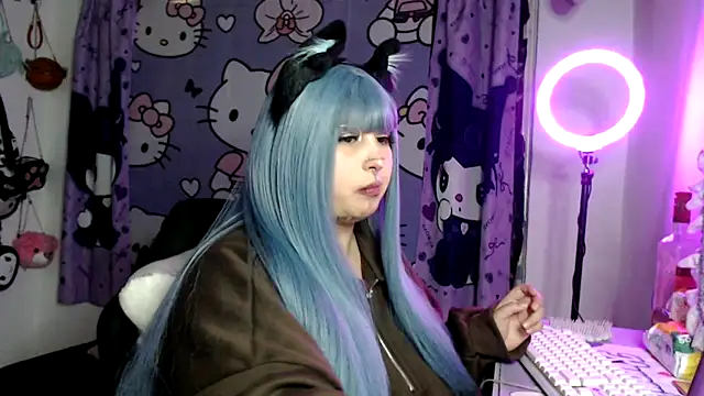 lussyevans24's Webcam Show