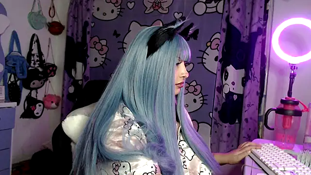 lussyevans24 webkamerás műsora