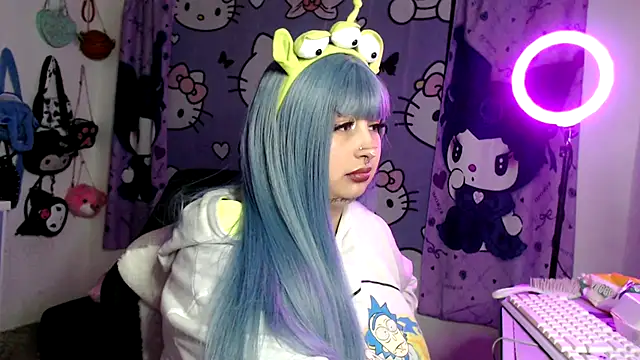 lussyevans24 Show in webcam