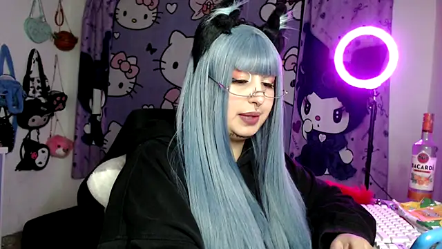 XXX chat uživo modela lussyevans24