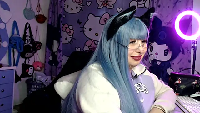 lussyevans24's Webcam Show