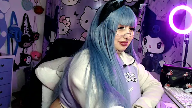 lussyevans24 – webcam-show