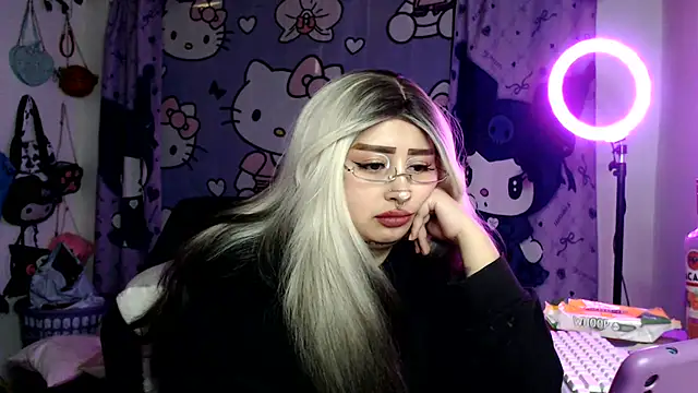 Chat XXX en directo de lussyevans24