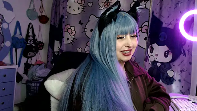 lussyevans24's Live XXX Chat