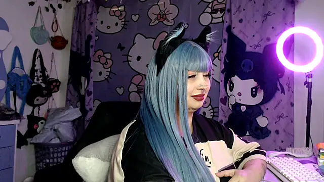 lussyevans24's Webcam Show