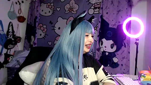 lussyevans24 现场XXX聊天