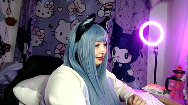 lussyevans24's Webcam Show