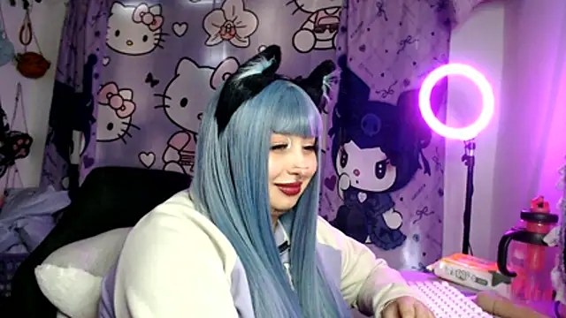 lussyevans24 在線直播表演