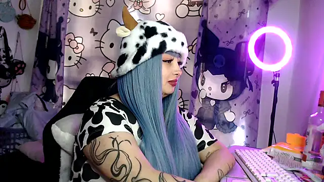 lussyevans24 Adlı Modelin Canlı XXX Sohbeti