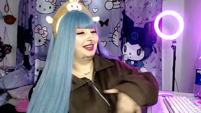 lussyevans24のライブXXXチャット