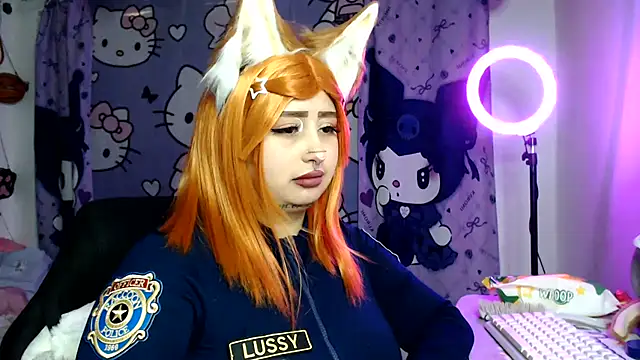 lussyevans24 现场XXX聊天