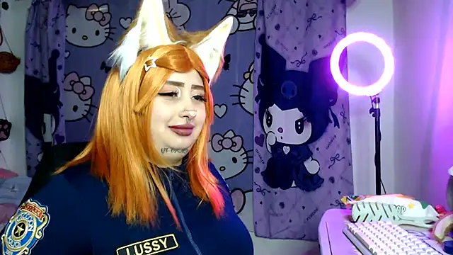 lussyevans24's Webcam Show