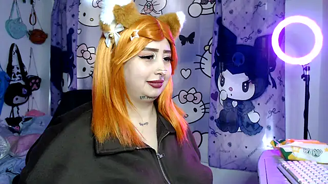 Chat XXX en directo de lussyevans24