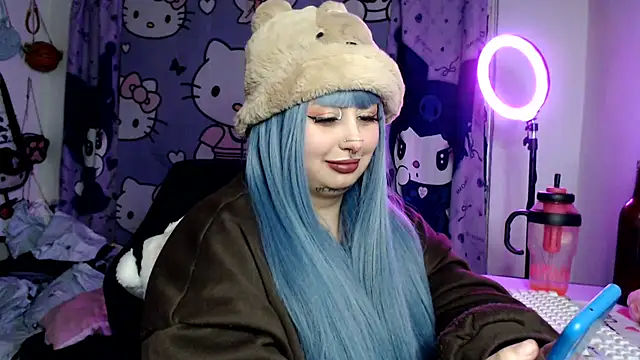 lussyevans24 Шоу с уебкамера