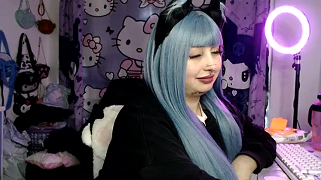 lussyevans24 Chat XXX in diretta