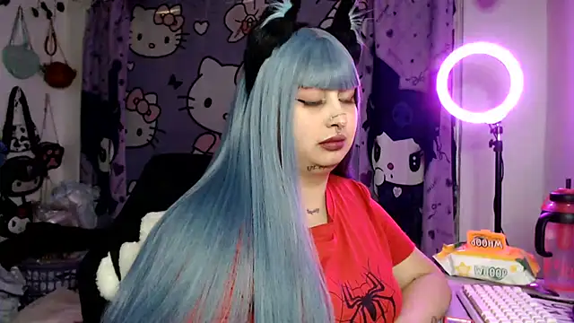 lussyevans24's Webcam Show