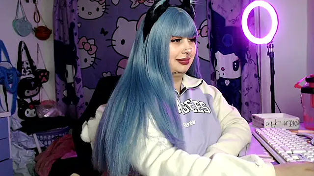 lussyevans24's Webcam Show