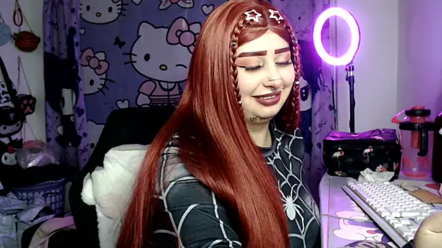 lussyevans24 Adlı Modelin Web Kamerası Şovu
