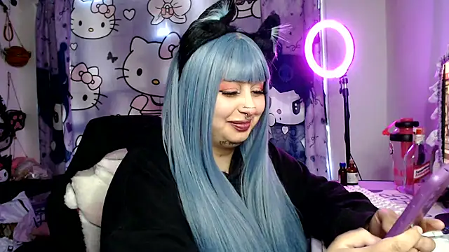lussyevans24's Webcam Show