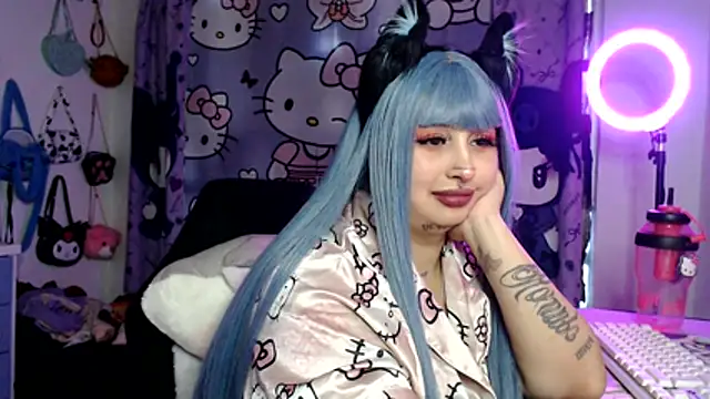 lussyevans24 XXX чат на живо