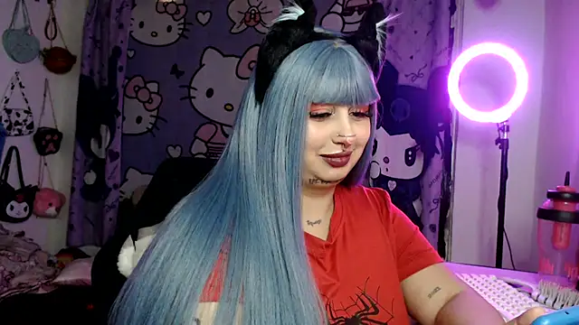 lussyevans24 élő XXX-chatje