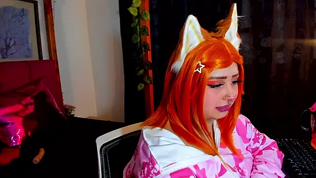 lussyevans24's Live XXX Chat