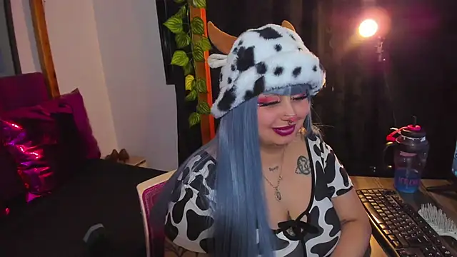 צ'אט XXX בשידור חי של lussyevans24