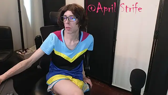 April_Strife Webcam-Show