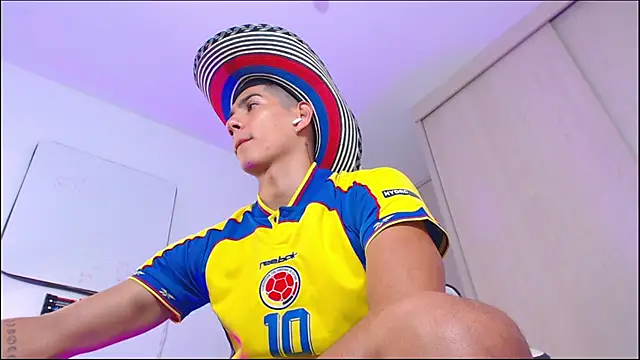 Valerio_20 网络视讯表演