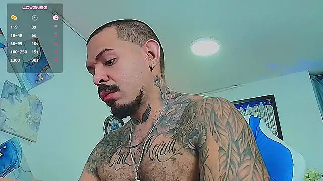 Adil_aminn Pertunjukan Webcam