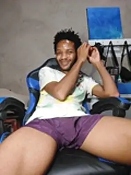 MrD_TSA012 Show Webcam