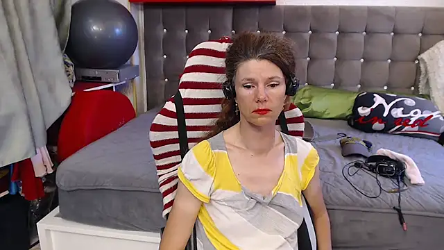 kellyterapy Adlı Modelin Canlı XXX Sohbeti