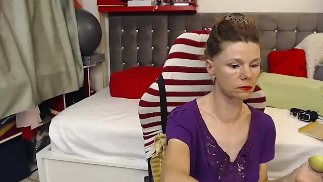 kellyterapy's Live XXX Chat
