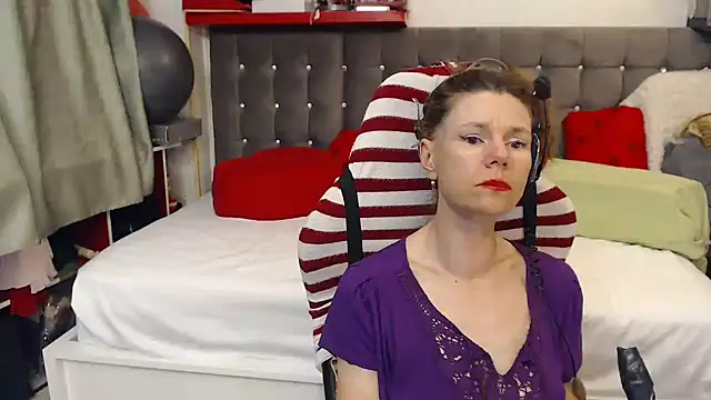 kellyterapy Adlı Modelin Canlı XXX Sohbeti