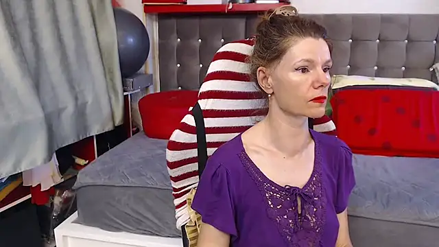 kellyterapy XXX чат на живо