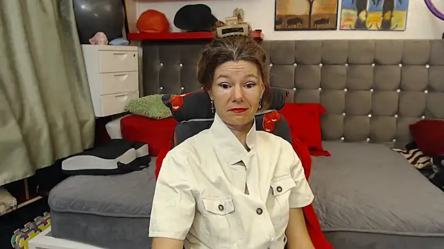 kellyterapy Adlı Modelin Canlı XXX Sohbeti