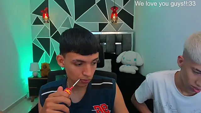Juan_Nd_Steven Pertunjukan Webcam