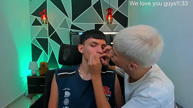 عرض كام Juan_Nd_Steven