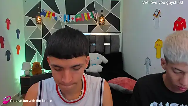Juan_Nd_Steven: вебкам-шоу